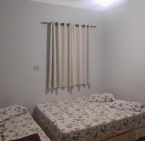 Chambre Quadruple Standard, Pousada Vitória