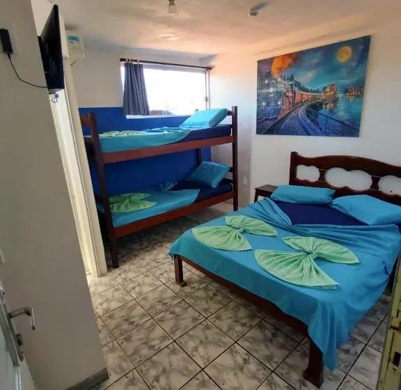 スタンダード４人部屋, Mundo Da Lua Hostel