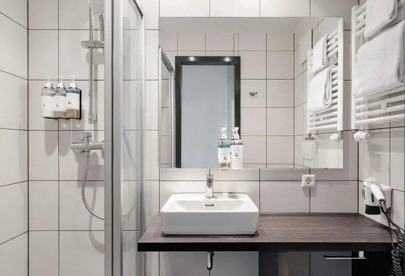 استودیوی استاندارد, Numa I Viktoria Apartments