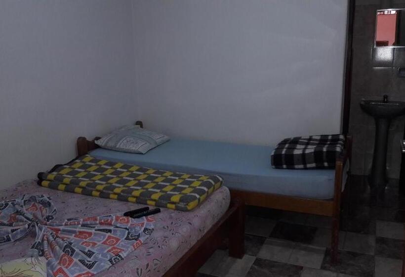 Standard Kolmen Hengen Huone, Pousada Chega Mais