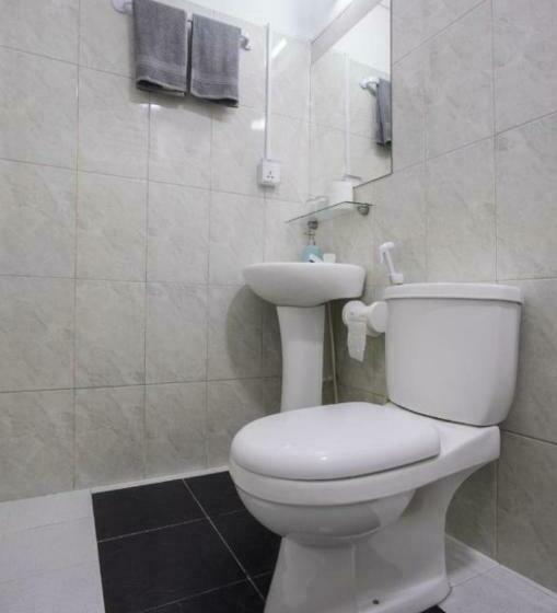 اتاق استاندارد, Surf Yoga Camp