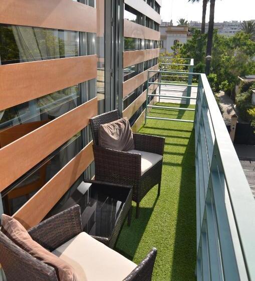 استودیوی استاندارد, Urban House Siurot 33