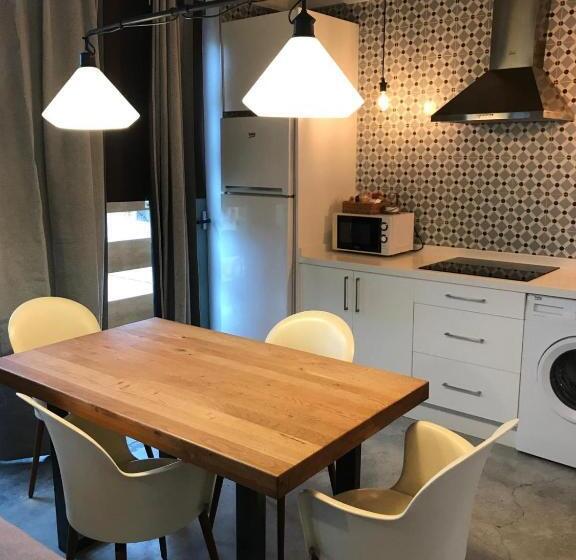 استودیوی استاندارد, Urban House Siurot 33