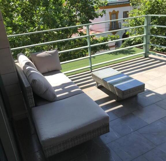 آپارتمان لوکس 1 خوابه, Urban House Siurot 33