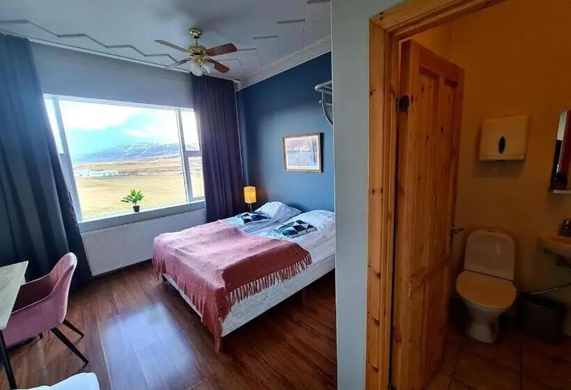 اتاق استاندارد سه نفره, Hlín Guesthouse