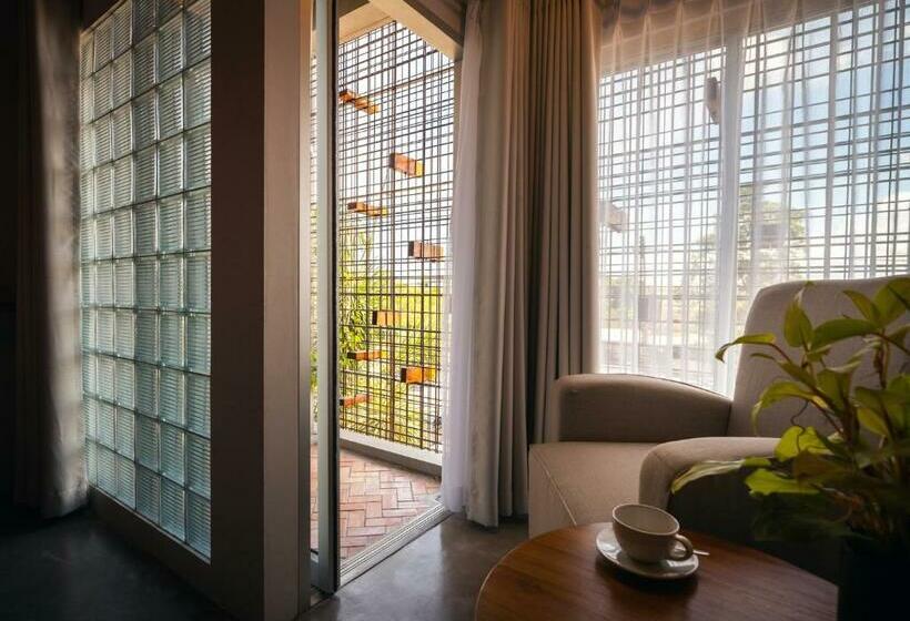 Номер Superior Вид на Город, Laekhon Nonbai