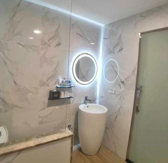 اتاق لوکس, Wunsin Motel