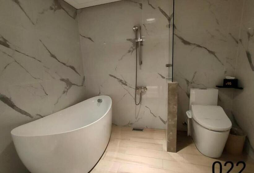 اتاق استاندارد چهار تخته, Wunsin Motel