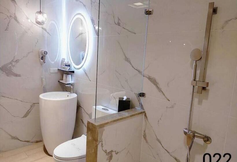 اتاق استاندارد چهار تخته, Wunsin Motel