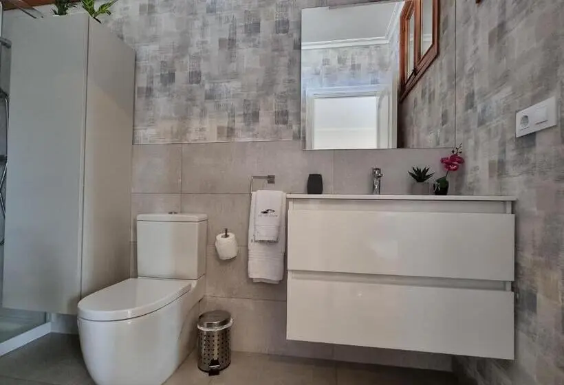 Huoneisto 1 Makuuhuone Allasnäkymä, Apartamentos Ria De Aldan