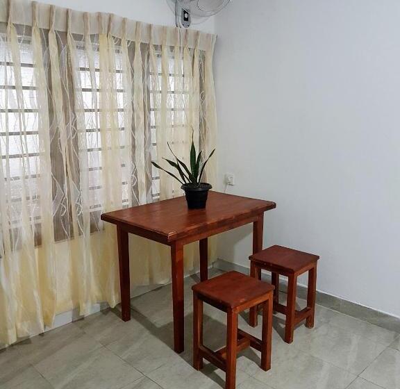 Economy Zimmer, Moonray