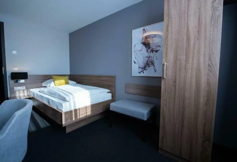Standard Yhden Hengen Huone, V Boutique Hotel Böblingen