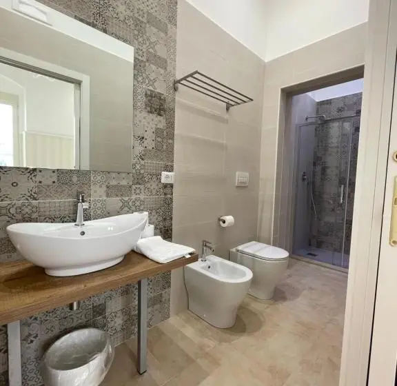 اتاق سوپریور, Domus Bianca Lancia