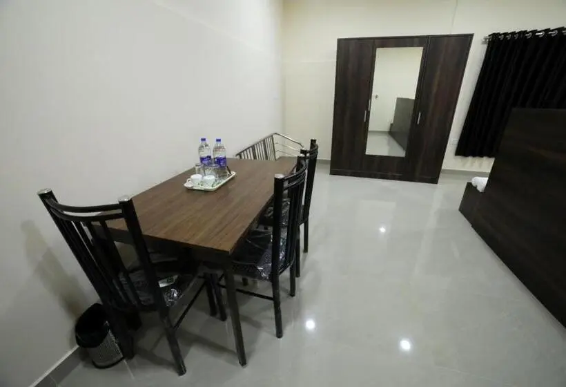 スイート(家族用), Shivalaya Residency