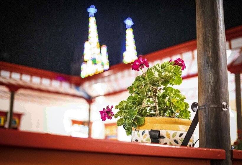 اتاق استاندارد چهار تخته, Jardin Antioquia