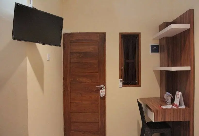 Camera Standard Individuale, Rumah Ayub Syariah
