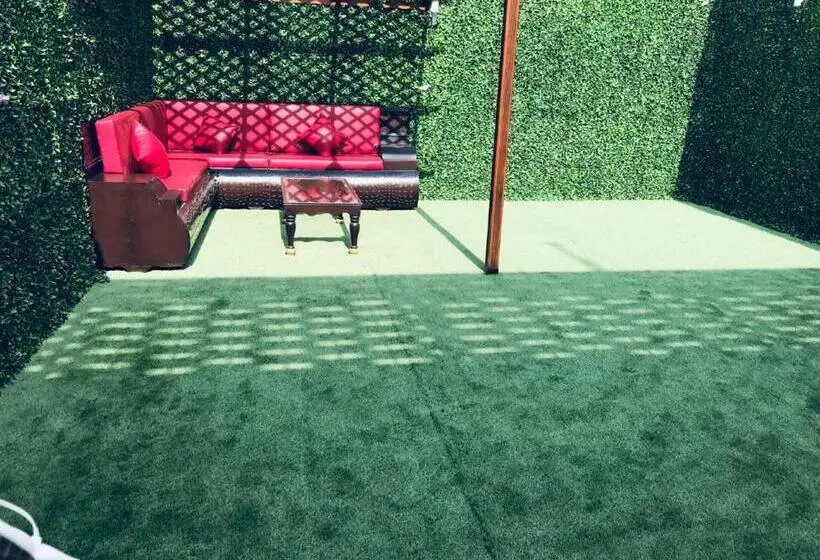 سوئیت رویال, Luxury Hotel Apartments