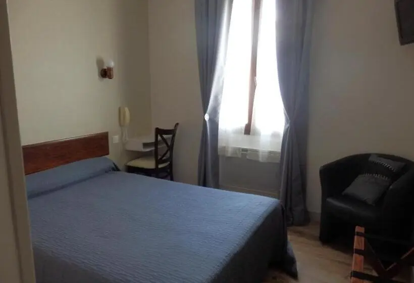 Quarto standard, Alienor