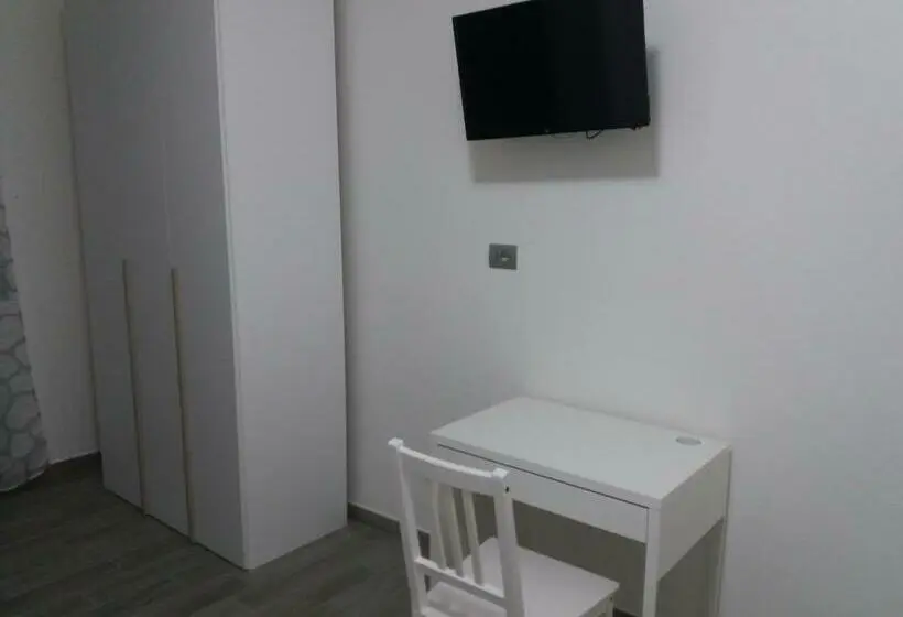 Perhehuone, Affittacamere Il Borgo