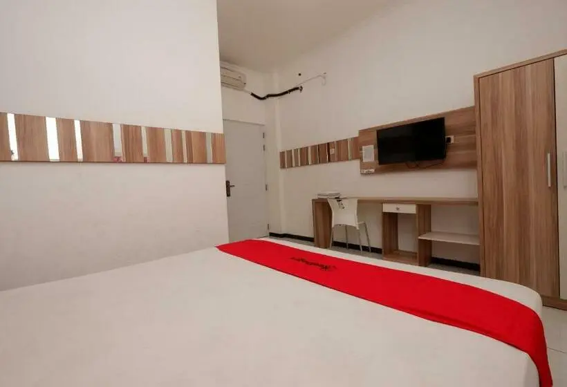 スタンダードルーム, Reddoorz Near Plaza Simpang Lima