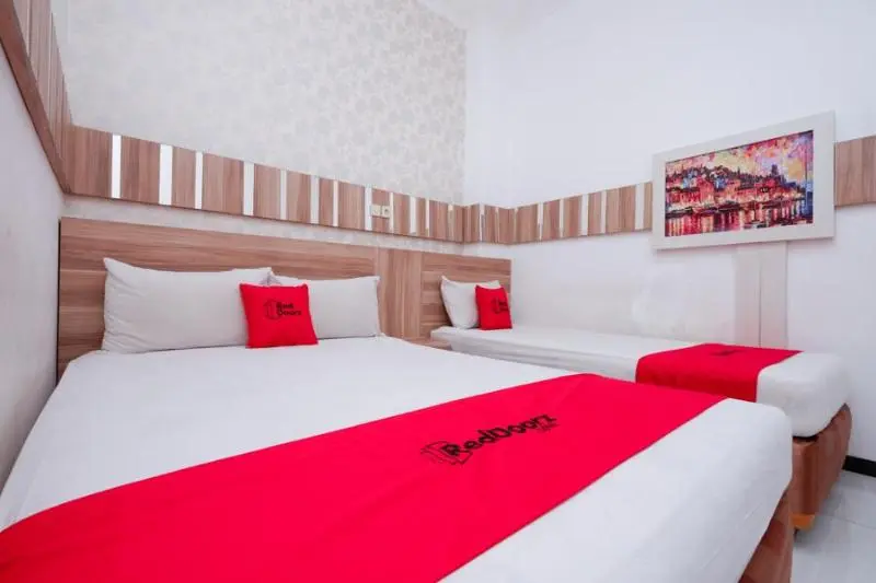 ファミリールーム, Reddoorz Near Plaza Simpang Lima