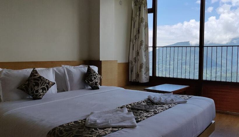 クラブルーム, Ninamma