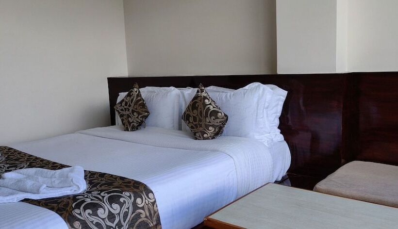 クラブルーム, Ninamma