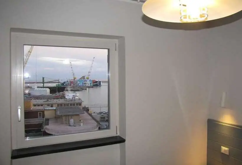 اتاق لوکس با چشمانداز دریا, Aquarium Rooms