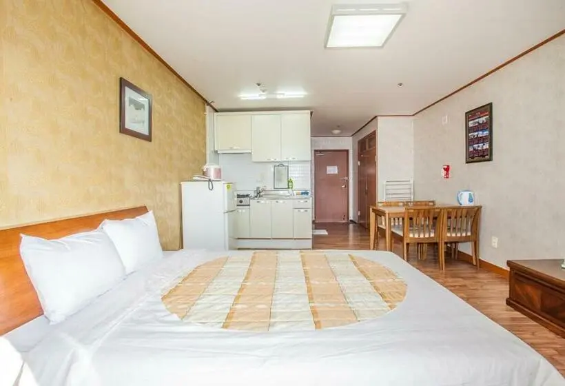 اتاق استاندارد با بالکن, Jeju Ilsung Beach Condo