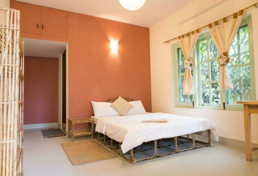 اتاق استاندارد با بالکن, Ananda Tree House Eco Homestay