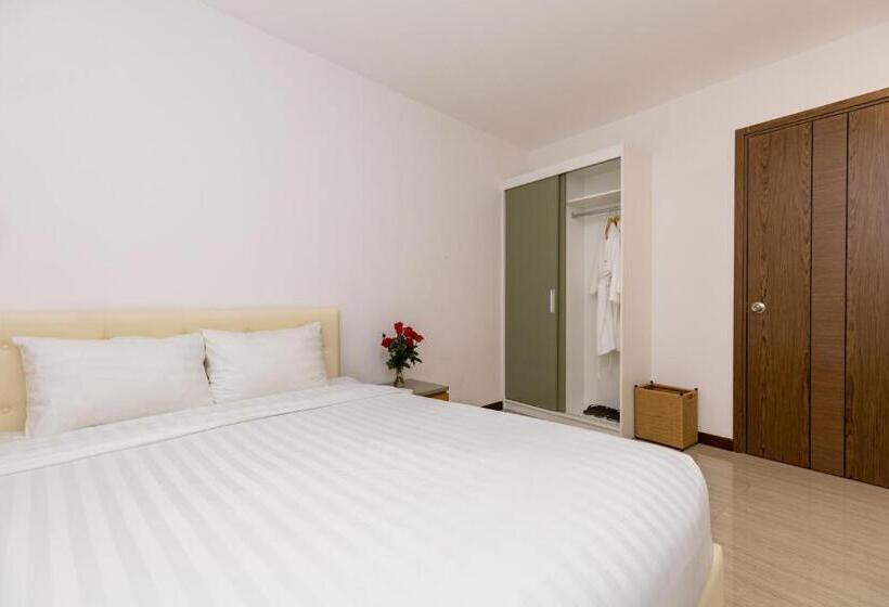 آپارتمان 3 خوابه, Dic Star Landmark