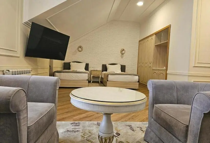 ジュニアスイート, Silk Road Kokand