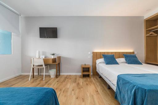 اتاق لوکس چهار تخته, Nanit Valencia Hostel