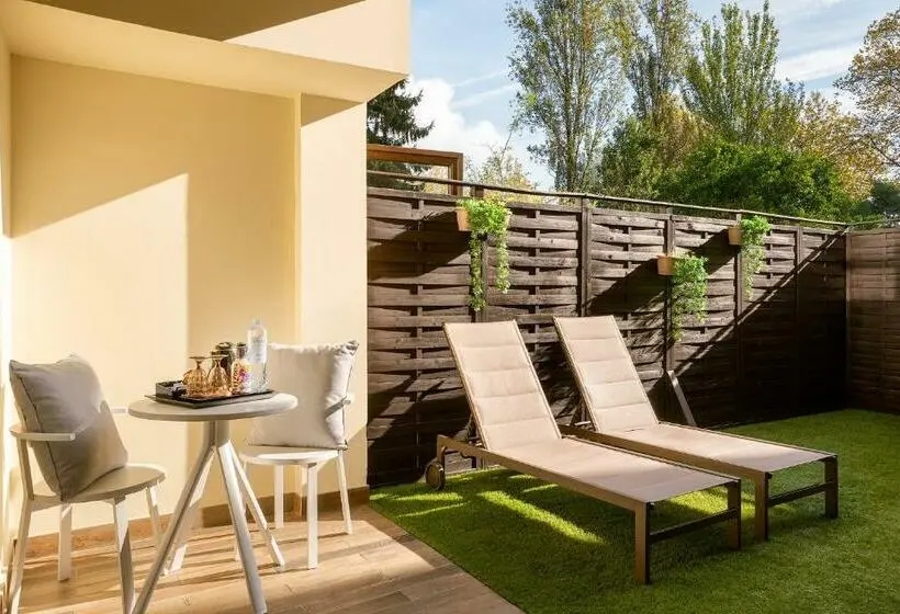 テラス付き１ベッドルームアパートメント, Suite 1907 Aviles