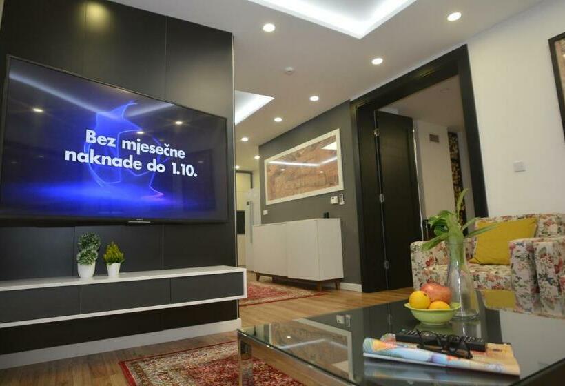 דירת פנטהאוז 1 חדרי שינה, Apart Hotel Family