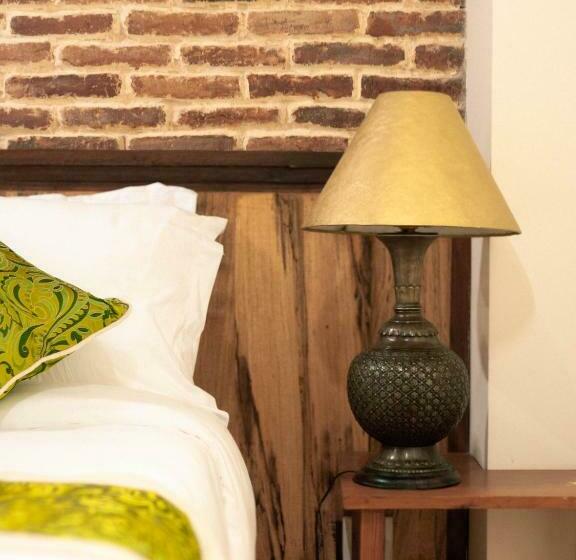 سوییت, Heranya Yala