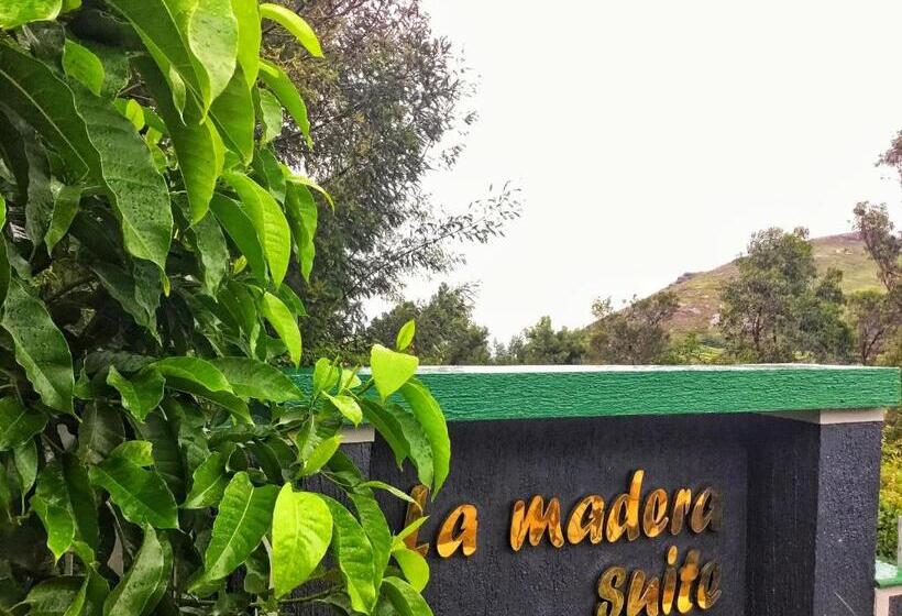 سوییت با چشمانداز کوه, La Niebla Farm Resort