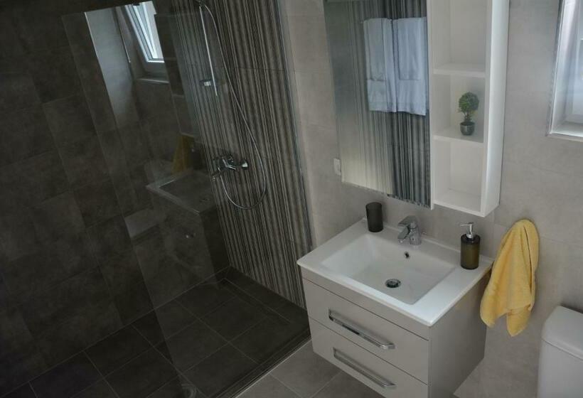 اتاق استاندارد, City Break