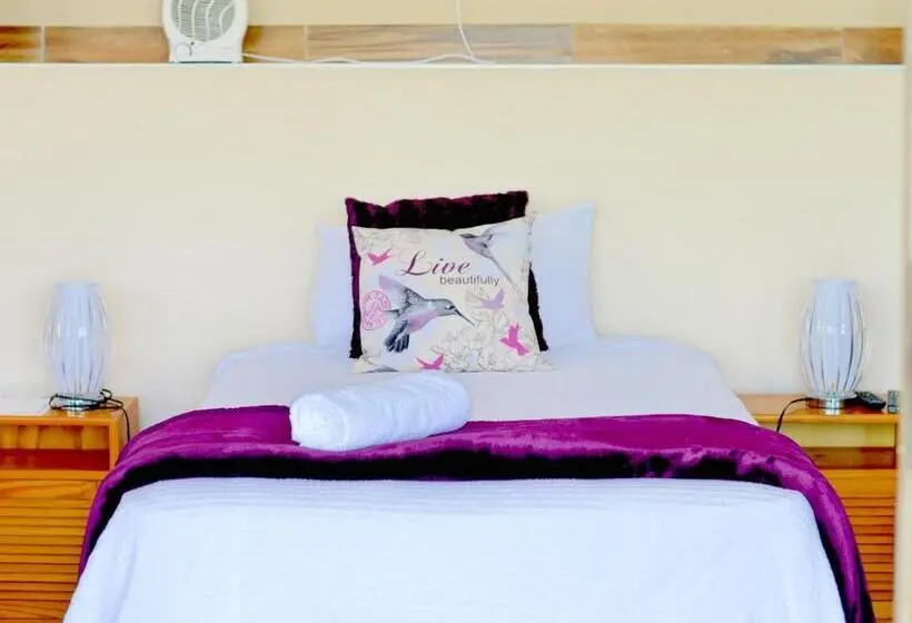 اتاق استاندارد با چشمانداز کوهستان, Rehoboth Mountain Suites