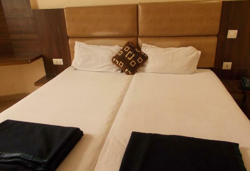 Номер Economy, Budget Stay In The City Center