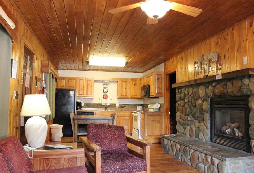 Апартаменты 2 Спальни, Copper King Lodge