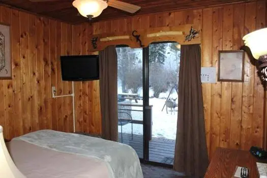 3ベッドルームアパートメント, Copper King Lodge