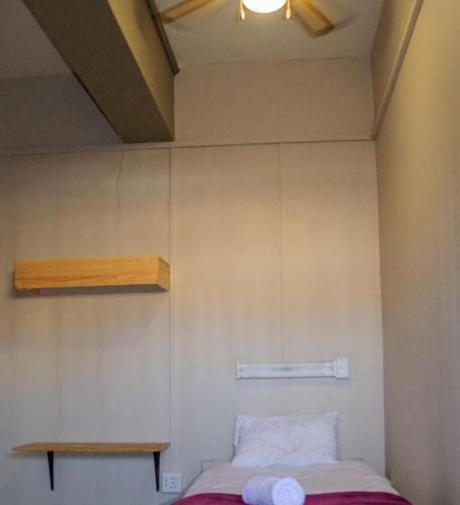 اتاق سوپریور یک تخته, Oceanlife Accommodation Luderitz