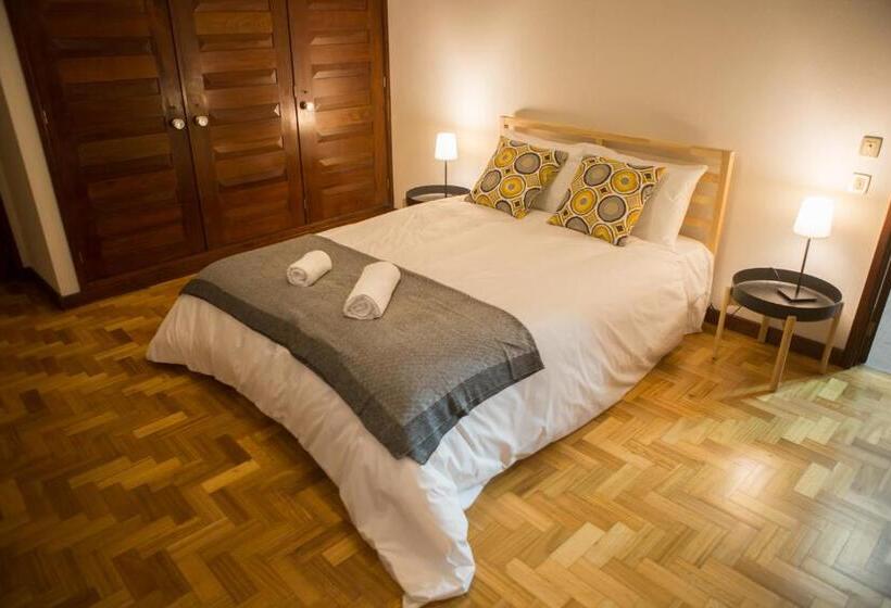 جناح, Hospedagem Casa Das Regadas