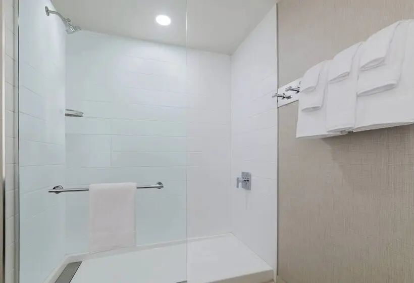 スタンダードスタジオ, Residence Inn By Marriott Halifax Dartmouth