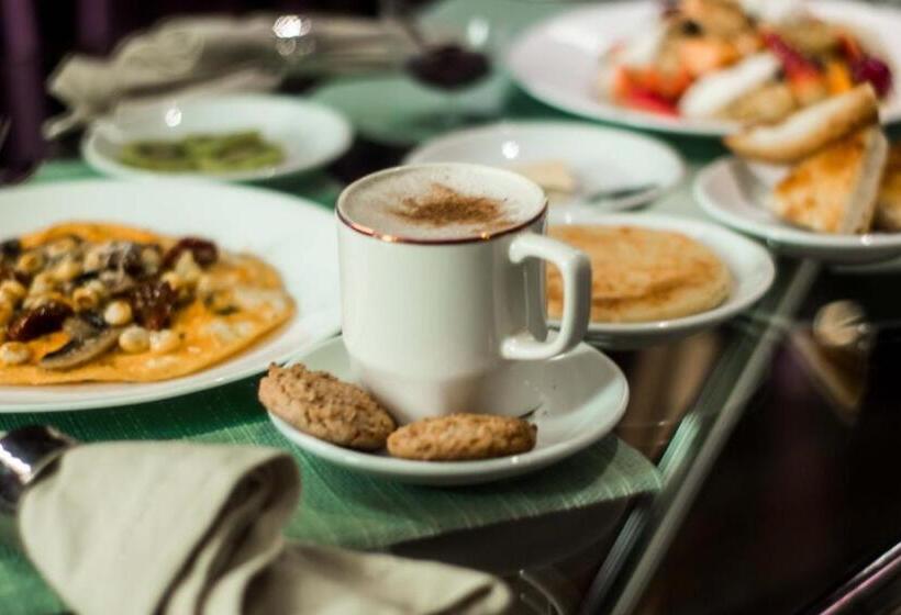 חדר דלוקס, Roseliere Bucaramanga