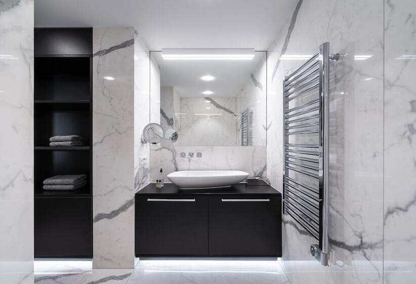 스위트, Laurichhof