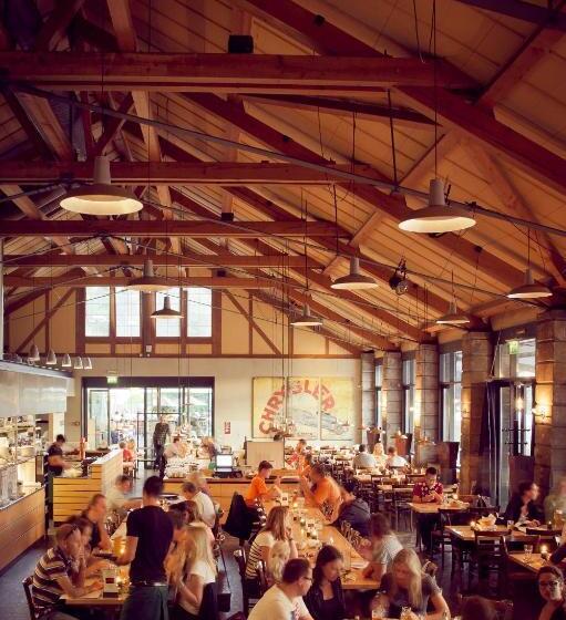 סוויטה, One Suite Hotel   Zollhaus