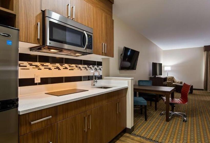 غرفة قياسية, Best Western Plus Hinton Inn & Suites