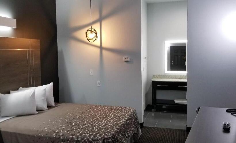 スーペリアールーム, Continental Inn & Suites